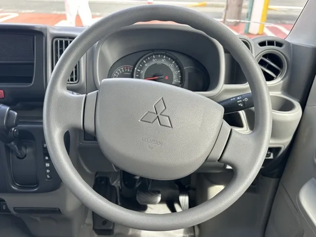 エブリイ(スズキ)三菱ミニキャブバン M CVT届出済未使用車 7