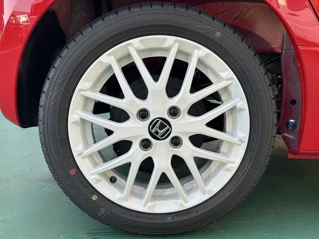 N-ONE(ホンダ)ＲＳ ６ＭＴ届出済未使用車 11