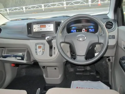 ミライース(ダイハツ)Gアイドリングストップディラー試乗車 3