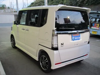 N-BOX(ホンダ)G特別仕様車SSパッケージ未使用車 2