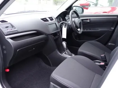 スイフト(スズキ)XRリミテッド アップグレードパック　全方位カメラディーラー試乗車 3