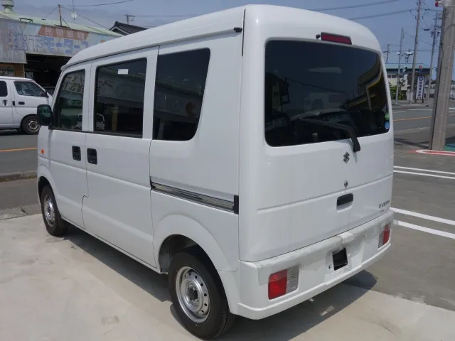 エブリイ(スズキ)PCディーラー試乗車 2