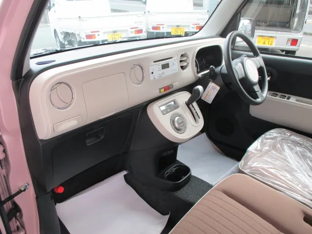 ミラココア(ダイハツ)Xスペシャルコーデ未使用車 3