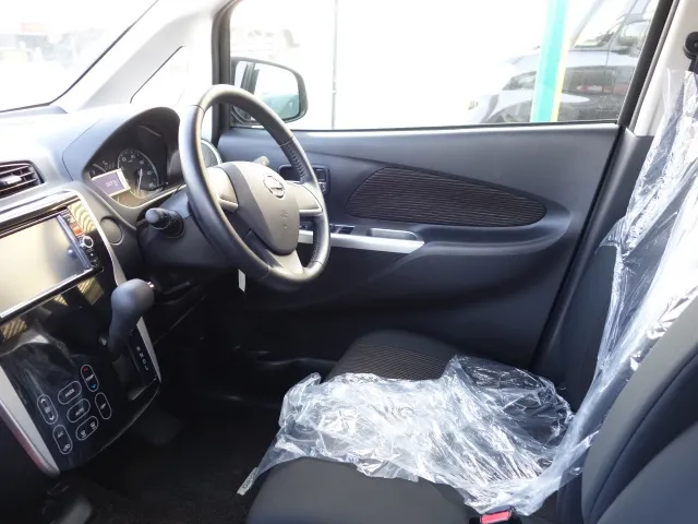 デイズ(ニッサン)ハイウェイスターJディーラー試乗車 3