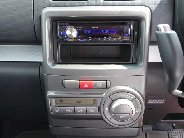 コンテ(ダイハツ)Ｘ-ＶＳディーラー試乗車 8