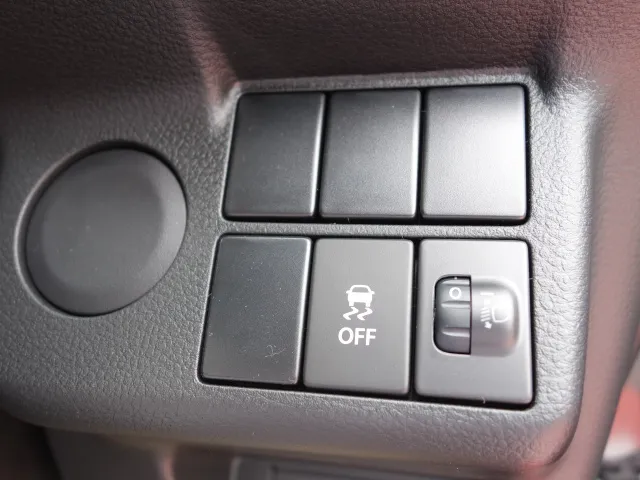 アルト(スズキ)F 5AGS登録済未使用車 6