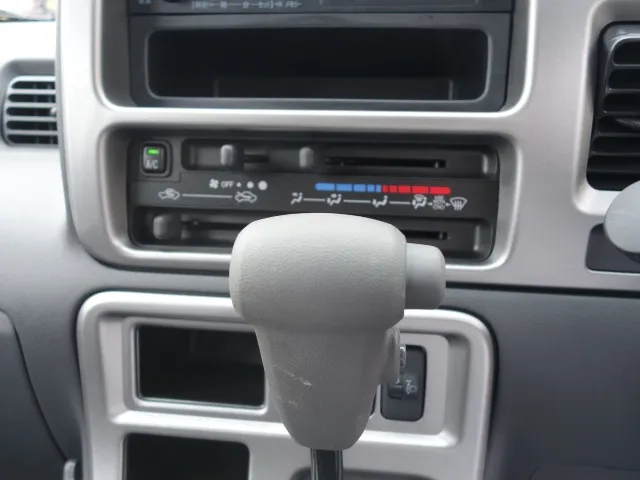 ハイゼット(ダイハツ)デラックス リミテッドディーラー試乗車 8