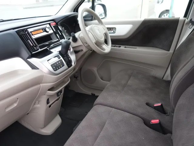 N-WGN(ホンダ)コンフォートパッケージディーラー試乗車 3