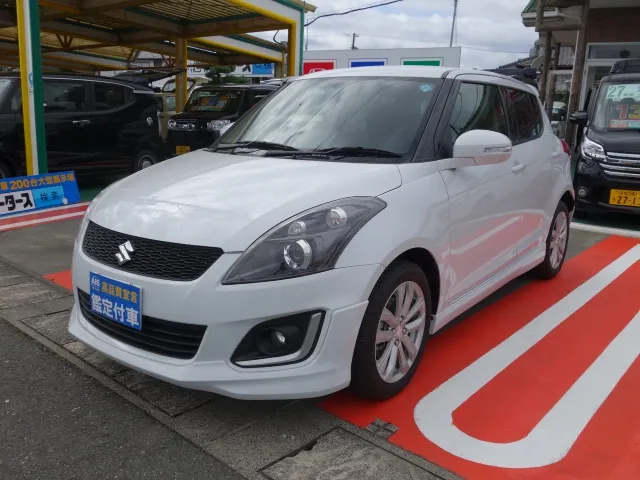 スイフト(スズキ)RS　HIDディーラー試乗車 1
