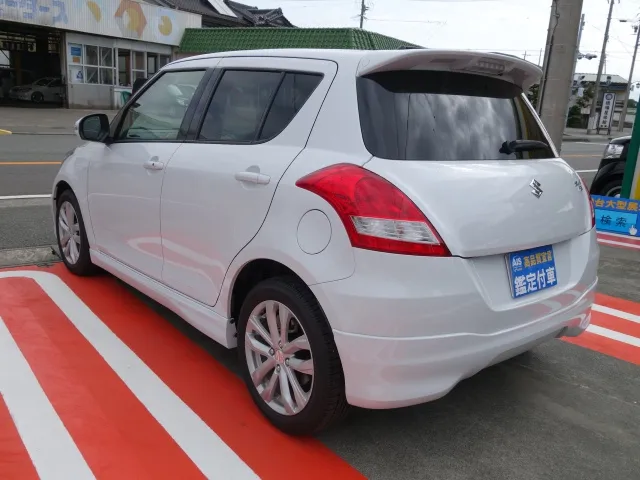 スイフト(スズキ)RS　HIDディーラー試乗車 2