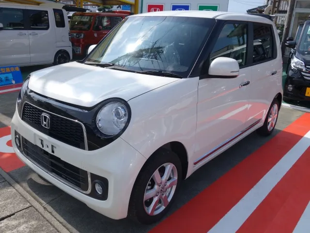 N-ONE(ホンダ)プレミアム　ディーラー試乗車 1