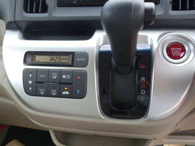 N-WGN(ホンダ)G SSパッケージⅡ　安心PKGディーラー試乗車 6