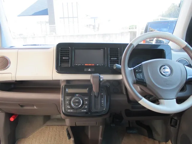 モコ(ニッサン)ドルチェXディーラー試乗車 6
