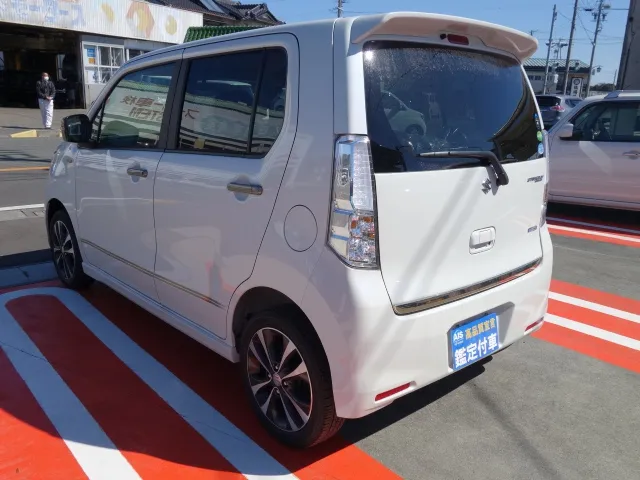 ワゴンＲ(スズキ)Jスタイル登録済未使用車 2