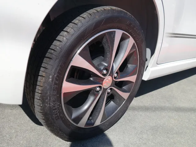 ワゴンＲ(スズキ)Jスタイル登録済未使用車 8