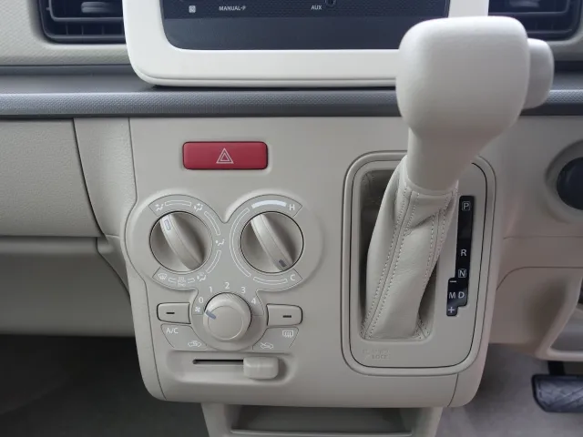 ラパン(スズキ)Gタイプ登録済未使用車 9
