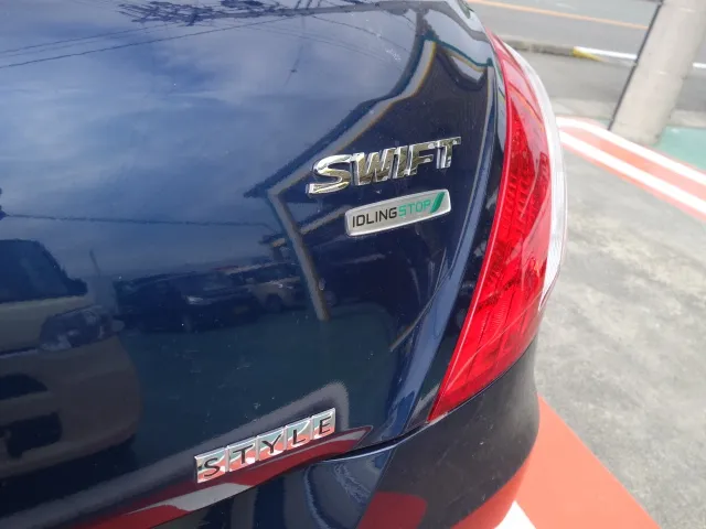 スイフト(スズキ)スタイル-DJE HIDディーラー試乗車 6
