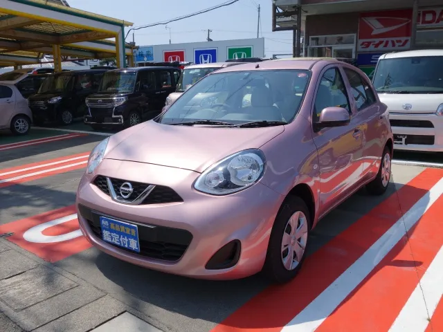 マーチ(ニッサン)１２Xディーラー試乗車 1