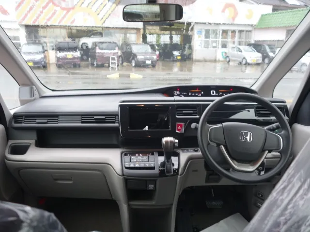 ステップワゴン(ホンダ)G・EX登録済未使用車 8