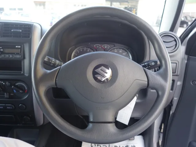 ジムニー(スズキ)XC ＡＴ車ディーラー試乗車 8