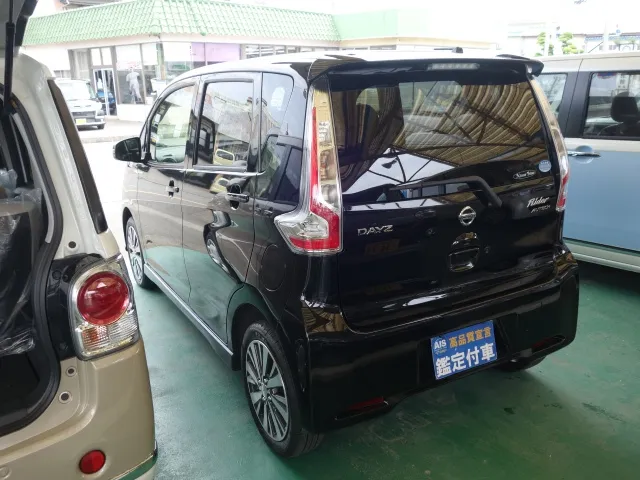 デイズ(ニッサン)ライダーｐディーラー試乗車 5