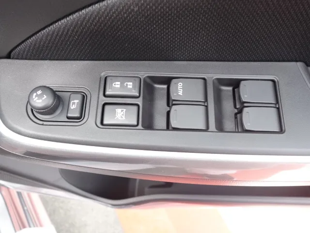 スイフト(スズキ)HYBRID RS　セーフティパッケージ届出済未使用車 8