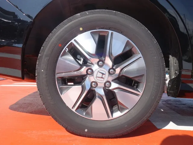 ステップワゴン(ホンダ)G・EXホンダセンシング登録済未使用車 9