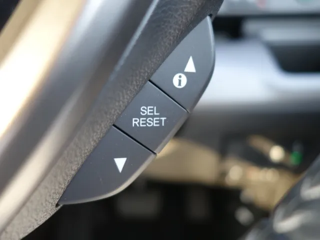 ステップワゴン(ホンダ)スパーダ　ホンダセンシングディーラー試乗車 17