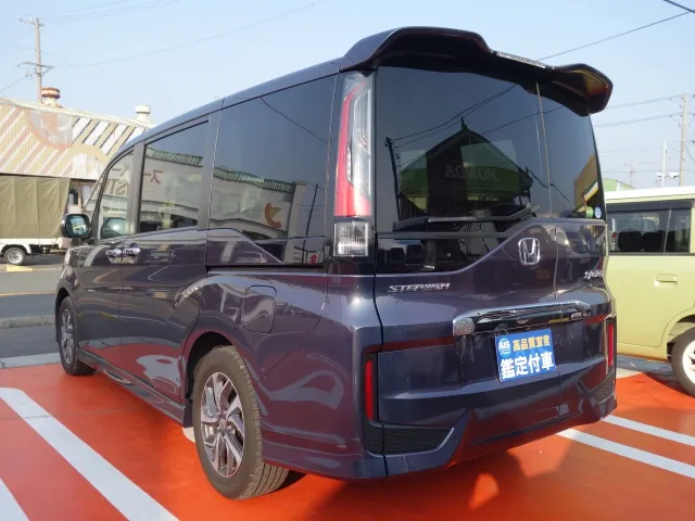 ステップワゴン(ホンダ)スパーダ　ホンダセンシングディーラー試乗車 2
