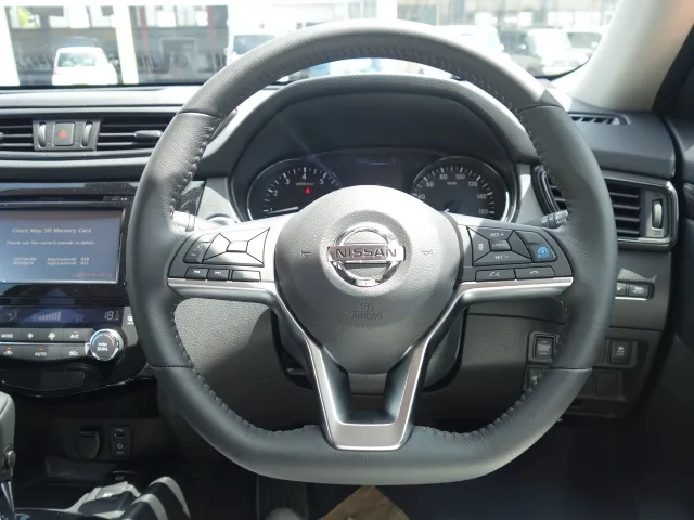 エクストレイル(ニッサン)20Xエマージェンシーブレーキプロパイロットディーラー試乗車 15