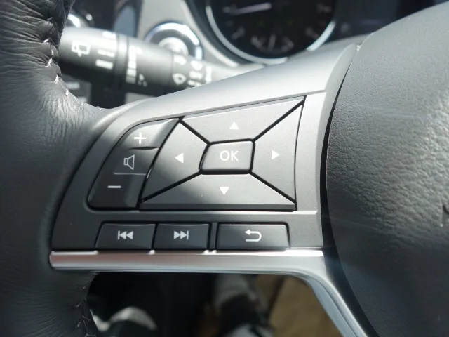 エクストレイル(ニッサン)20Xエマージェンシーブレーキプロパイロットディーラー試乗車 16