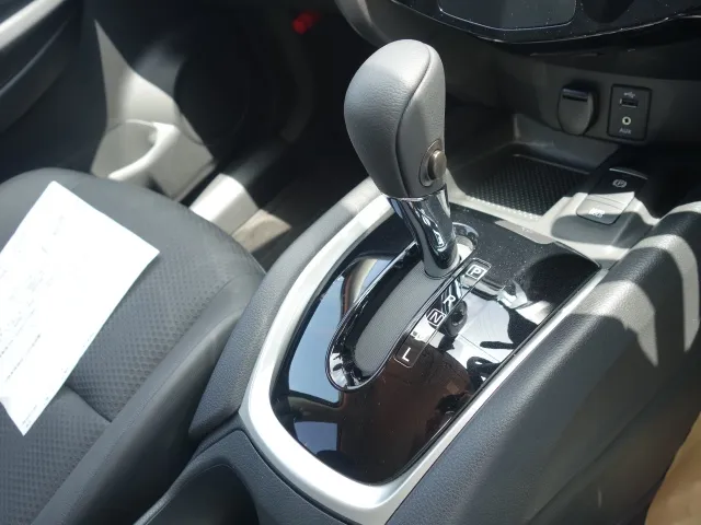 エクストレイル(ニッサン)20Xエマージェンシーブレーキプロパイロットディーラー試乗車 21