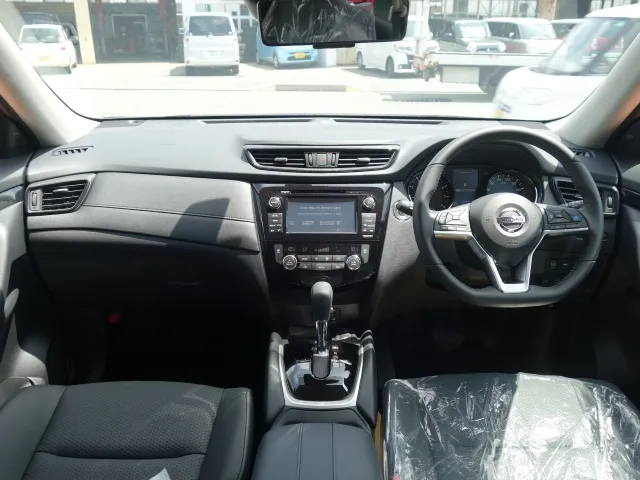 エクストレイル(ニッサン)20Xエマージェンシーブレーキプロパイロットディーラー試乗車 7