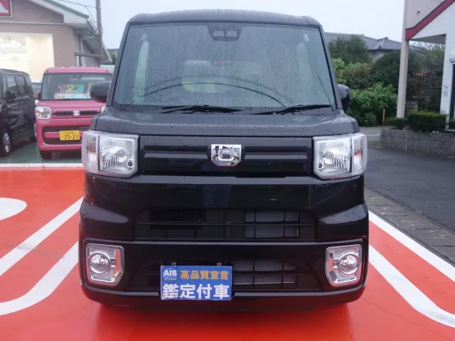 ウェイク(ダイハツ)LレジャーエディションＳＡⅢ　ＵＧＰ届出済未使用車 17