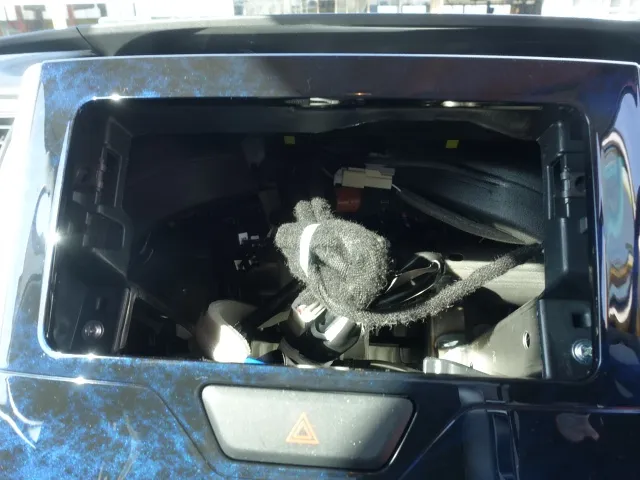 タント(ダイハツ)RSトップエディションＶＳ　SAⅢ届出済未使用車 12