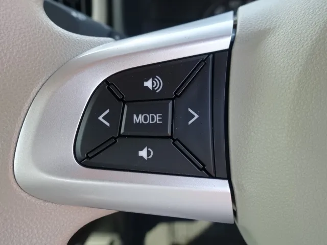 ミラトコット(ダイハツ)LSAⅢディーラー試乗車 12