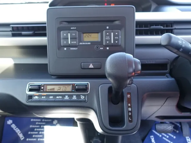 ワゴンR(スズキ)ハイブリッド　ＦXセーフティパッケージ装着車ディーラー試乗車 12