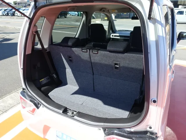 ワゴンR(スズキ)ハイブリッド　ＦXセーフティパッケージ装着車ディーラー試乗車 6