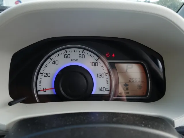 アルト(スズキ)Lタイプディーラー試乗車 16