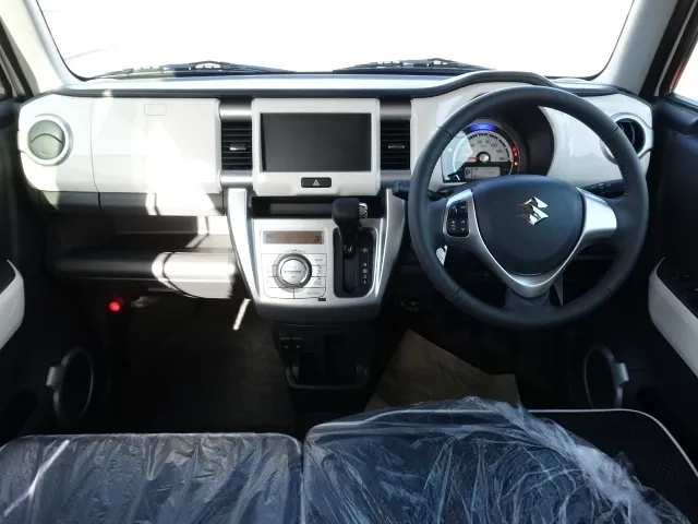 ハスラー(スズキ)Jスタイル 全方位メモリーナビ届出済未使用車 5