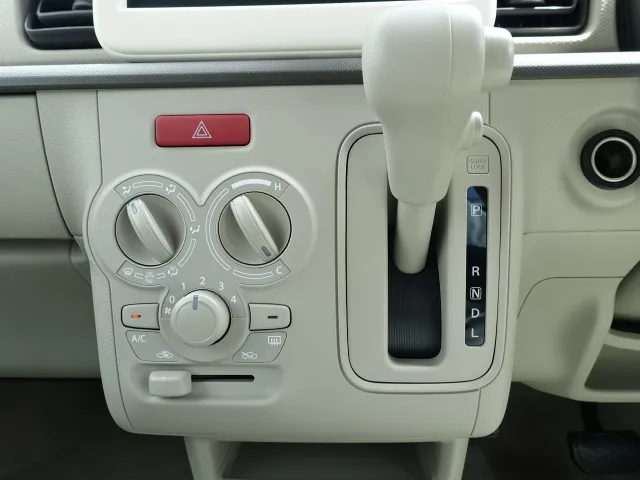 ラパン(スズキ)Ｌ　デュアルセンサーブレーキサポート届出済未使用車 12