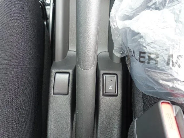 スイフト(スズキ)HYBRID RS　セーフティパッケージ届出済未使用車 13