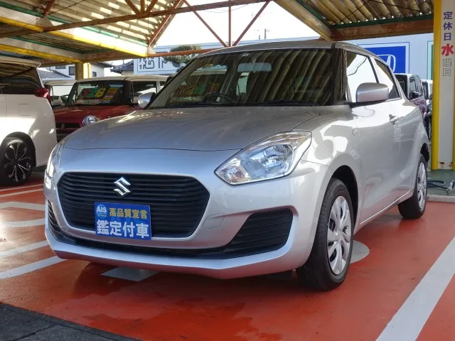 スイフト(スズキ)XGディーラー試乗車 1