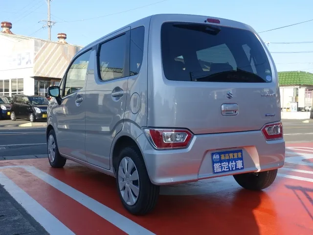 ワゴンR(スズキ)ハイブリッド　ＦXセーフティパッケージ装着車ディーラー試乗車 2