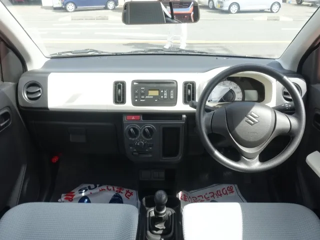 アルト(スズキ)F 5速ミッションディーラー試乗車 5