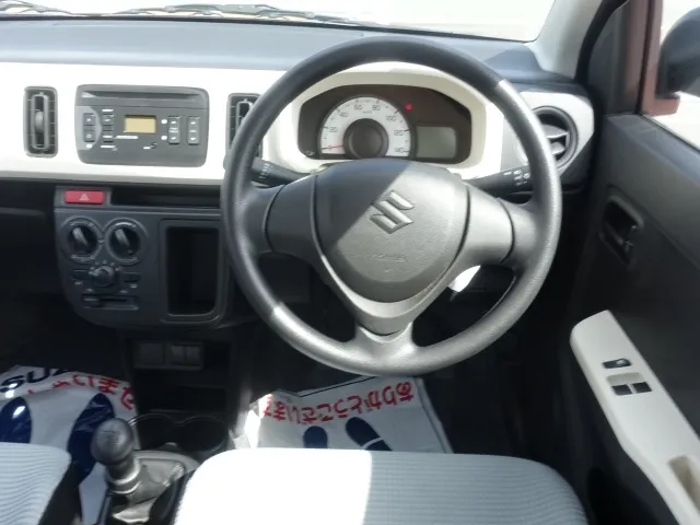 アルト(スズキ)F 5速ミッションディーラー試乗車 6