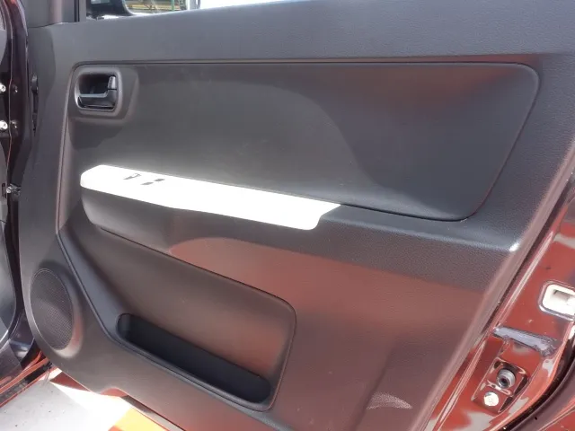 アルト(スズキ)F 5速ミッションディーラー試乗車 8