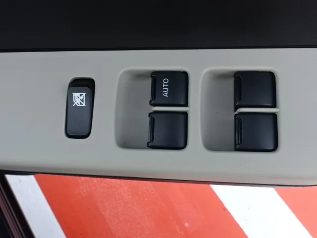 アルト(スズキ)Lタイプディーラー試乗車 8