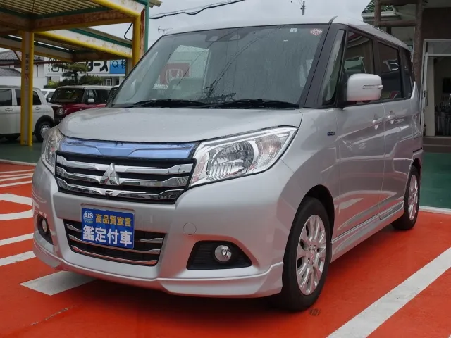 ソリオのOEM デリカD2ハイブリッドSZ スズキ レンタUPは静岡
