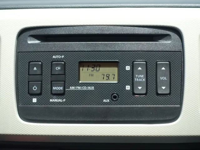 アルト(スズキ)F 5AGSディーラー試乗車 15